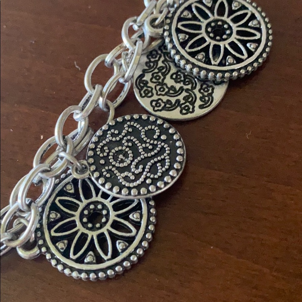 Bracelet - Picture 2 of 3